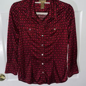 MISS TINA silver snap closure blouse. Large 12/14 Ruby w/ Geo Chain pattern